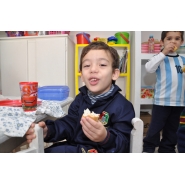 Los más pequeños celebraron el DIA DE LA BANDERA